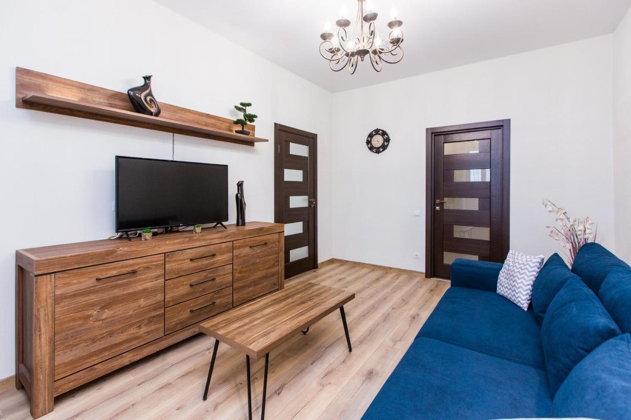 Апартаменти Біля Оперного Центр Краща Локація 2 Кімнати Lviv Exteriör bild